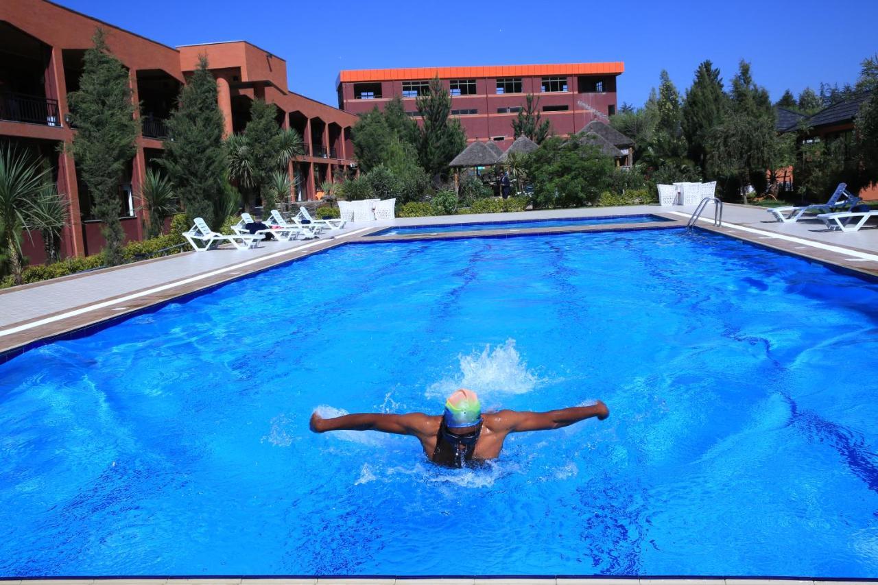 Yaya Africa Athletics Village Sululta Exteriér fotografie